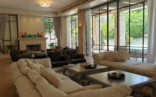 להשכרה וילה מרהיבה בהרצליה פיתוח