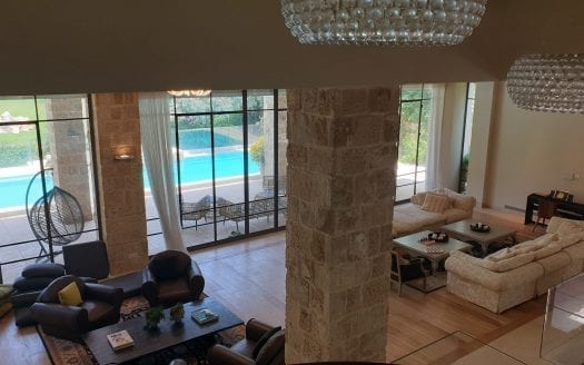 להשכרה וילה מרהיבה בהרצליה פיתוח