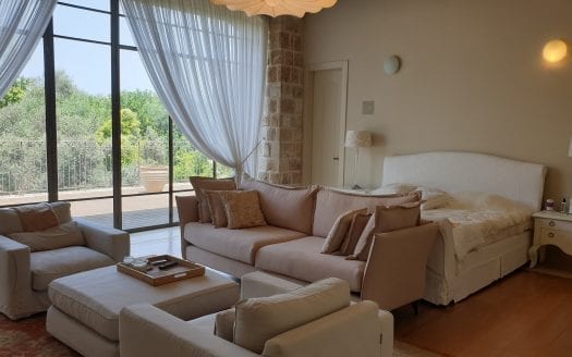 להשכרה וילה מרהיבה בהרצליה פיתוח