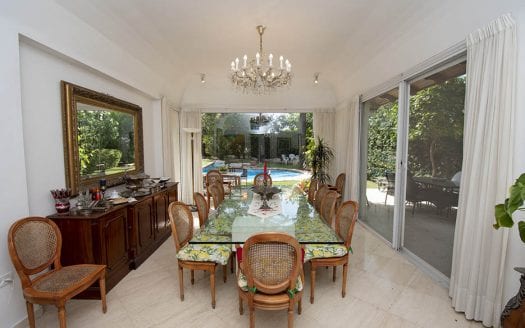 למכירה וילה במיקום מעולה -מערב הרצליה פיתוח