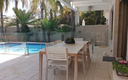 להשכרה וילה מטופחת בהרצליה פיתוח