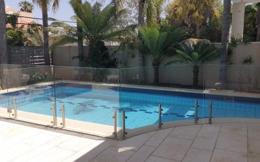 להשכרה וילה מטופחת בהרצליה פיתוח