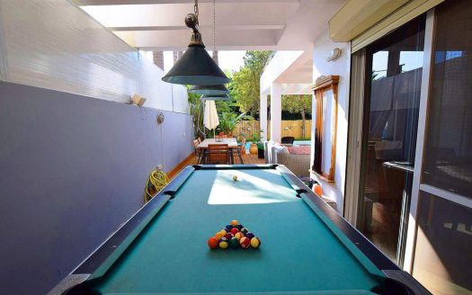 למכירה וילה בהרצליה פיתוח