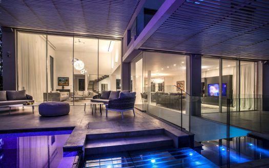 למכירה וילה בהרצליה פיתוח