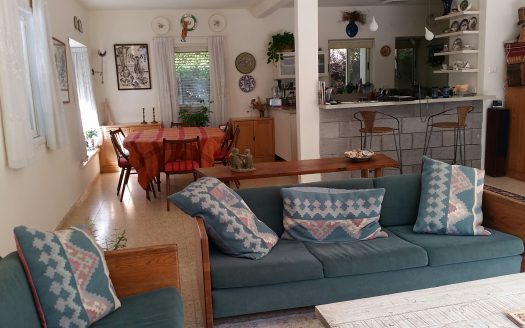 להשכרה בבלעדיות! בית של פעם בהרצליה פיתוח