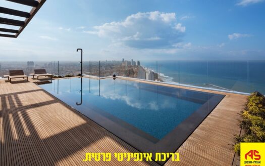 למכירה בבלעדיות פנטהאוז מפואר ומושקע בנתניה