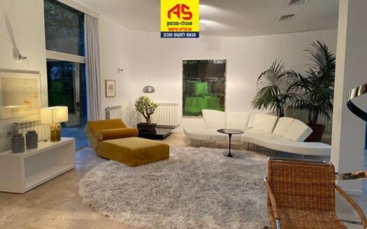 להשכרה בית בהרצליה פיתוח