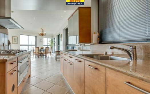 להשכרה דירה במרינה הרצליה פיתוח