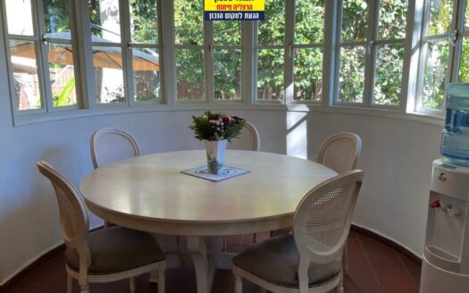 להשכרה וילה בהרצליה פיתוח