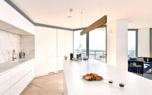 למכירה דירה במלון דניאל הרצליה פיתוח