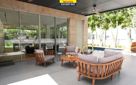 בבלעדיות למכירה וילה בהרצליה פיתוח