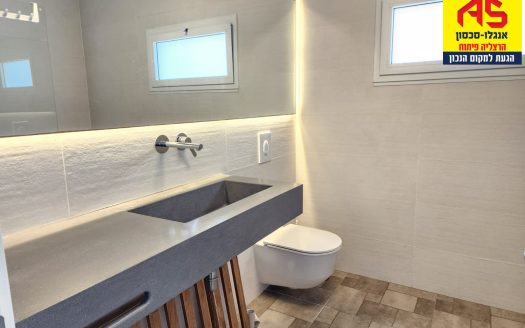 להשכרה בית מרוהט + בריכה לכניסה מיידית