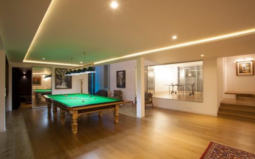 למכירה וילה בהרצליה פיתוח!