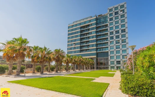 למכירה במרינה הרצליה !