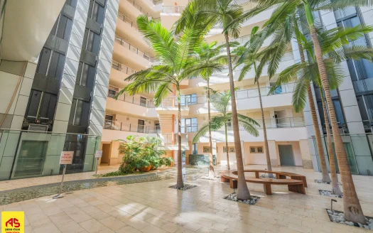 למכירה במרינה הרצליה !