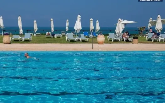 למכירה דירת 3 חדרים במלון השרון !