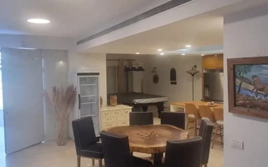 למכירה בהרצליה ב'