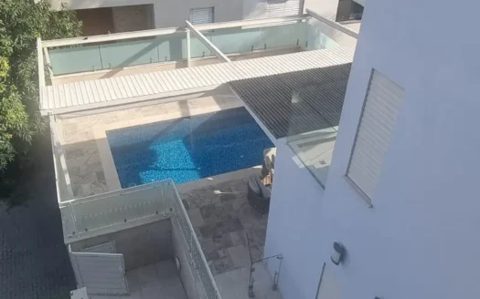 למכירה בהרצליה ב'